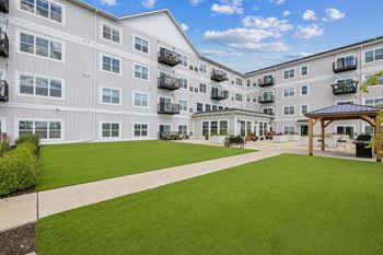 The hendrickson outdoor courtyard & walking paths